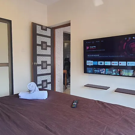 Osi Khar West Apartment Mumbai