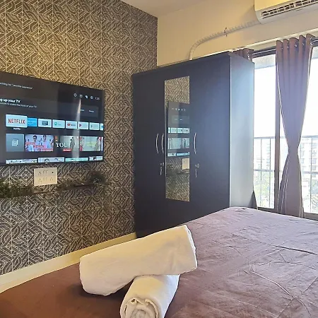 Apartment Osi Khar West