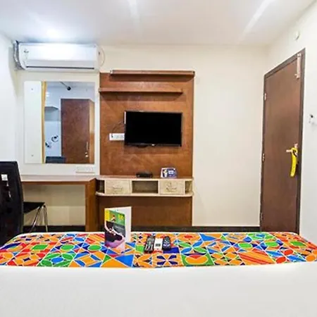 Hotel Fabhotel Axis International - Nr International Airport Mumbai