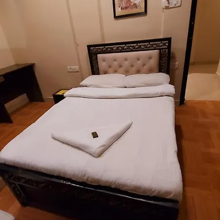 Rigga Kokilaben Dhirubhai Ambani Hospital Hotel Mumbai