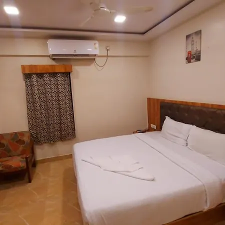 Rigga Kokilaben Dhirubhai Ambani Hospital Hotel 3*