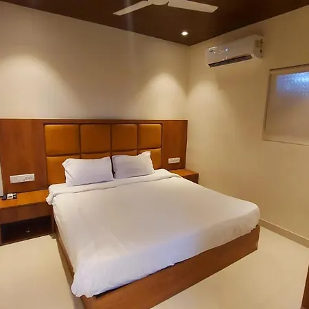 Rigga Kokilaben Dhirubhai Ambani Hospital 3* Mumbai