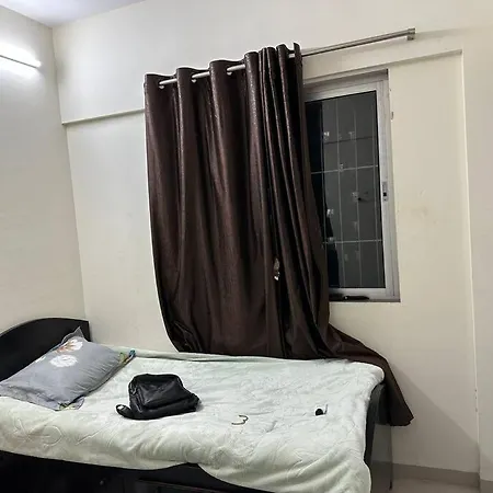 Apartment Cozy-affordable Flat For Women Only Mumbai