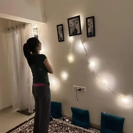 Cozy-affordable Flat For Women Only Apartment