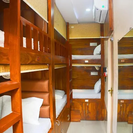 Hotel Nest N Rest - Mumbai