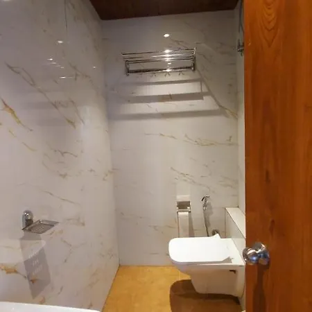 Rigga Kokilaben Dhirubhai Ambani Hospital Hotel
