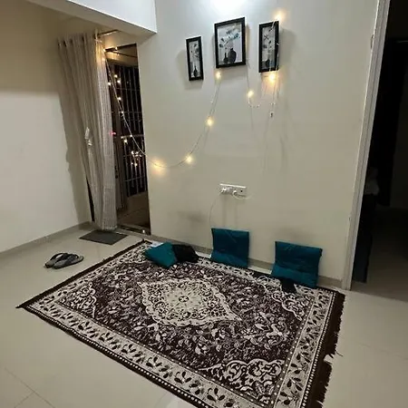 Cozy-affordable Flat For Women Only Apartment *