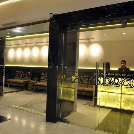 Hotel Diplomat, Colaba 3*