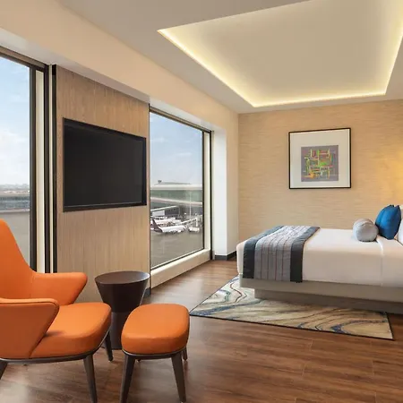 Hotel Fairfield By Marriott International Airport