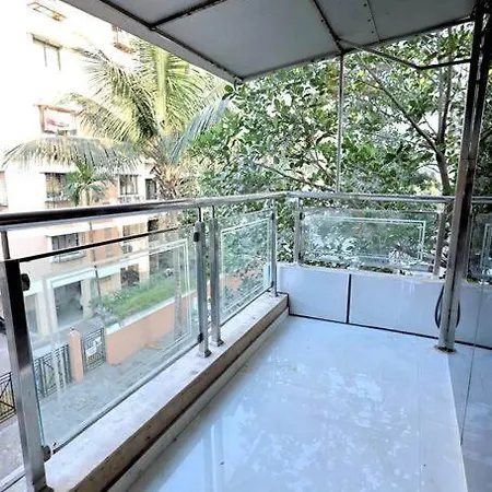 Villa Posh - 4 Bedroom W Chef/wifi Upto 13 People