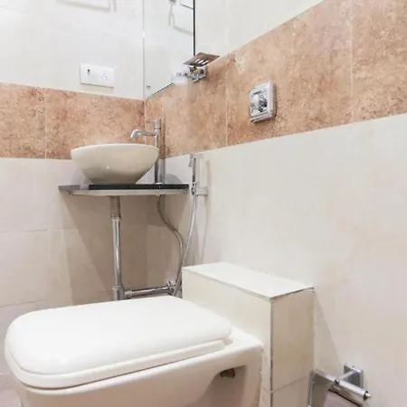 Skylink Hospitality Next To Amber Imperial 3* Mumbai
