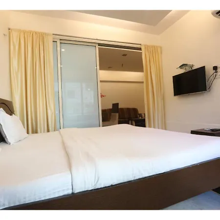 Grand Rosso Apartment *