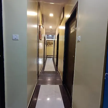 Amber-colaba 3* Mumbai