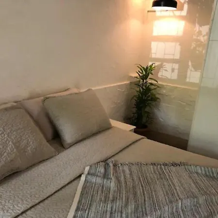 Apartment Cozy Studio Couple Friendly Near Juhu Beach *