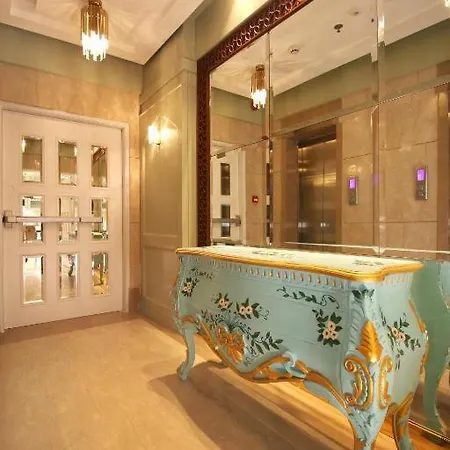 Apartment Premium Service Bandra