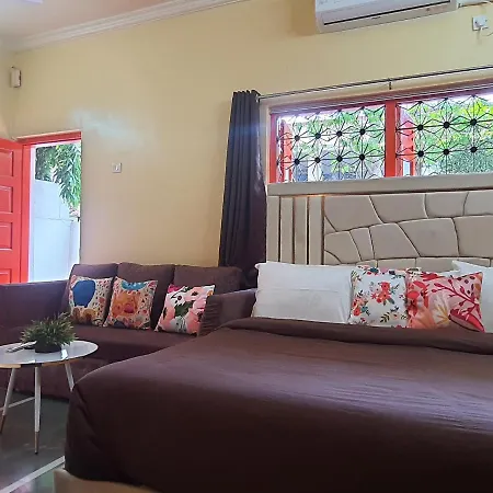 Apartment Osi Khar West Mumbai