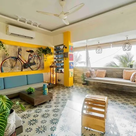 Apartment Top-floor Oceanfront Designer In Bandra