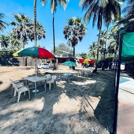 Anchors Away 2 Bhk Gorai Holiday home