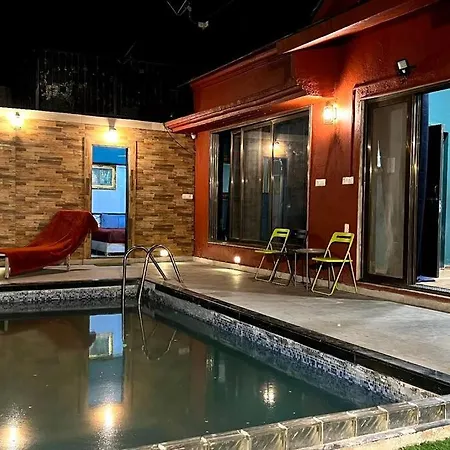 4 Star Lavish Villa Mumbai