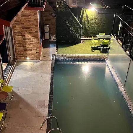 Villa 4 Star Lavish *