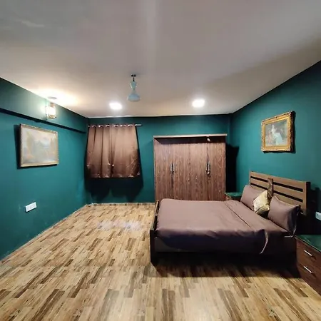 4 Star Lavish Villa Mumbai