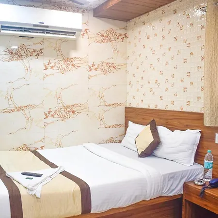 Hotel T-Junction Bkc Residency