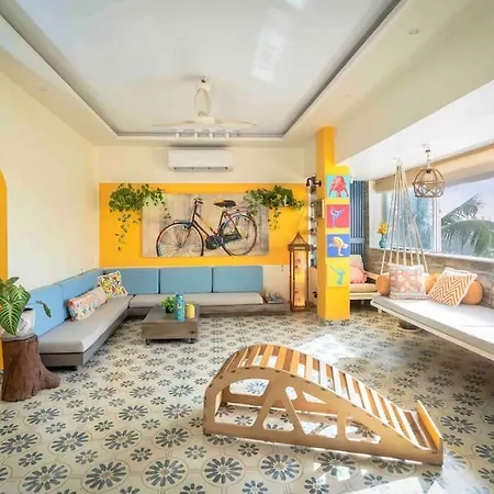 Apartment Top-floor Oceanfront Designer In Bandra Mumbai