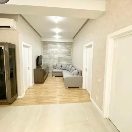 Apartment Vacation *