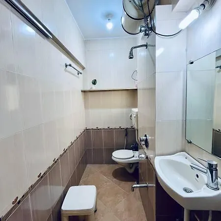 La France 4bhk Service * Mumbai