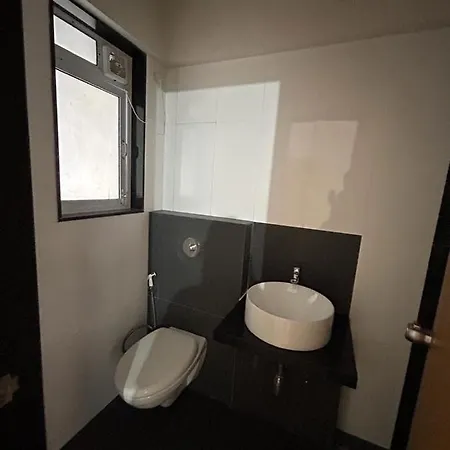 Homestay Bajaj Emerald Mumbai
