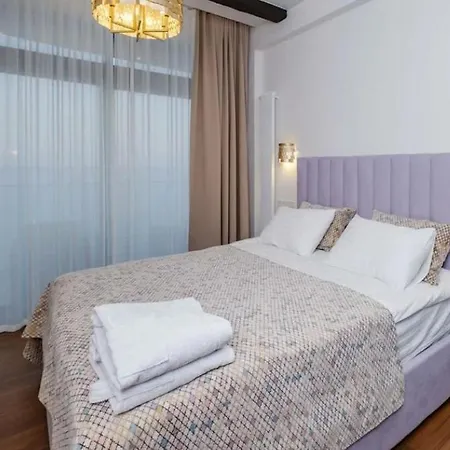 Apartment Bright Weekend In *