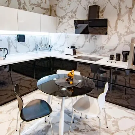 Holiday For Two Apartment Mumbai