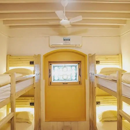 Gosolo Bandra