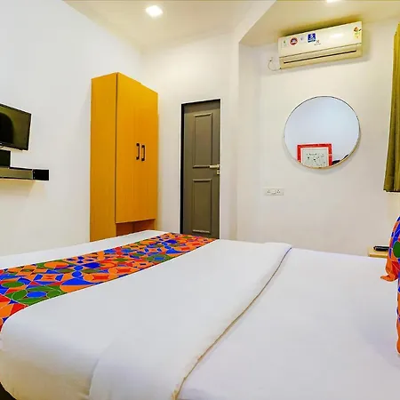 Hotel Fabexpress Highway Residency Mumbai