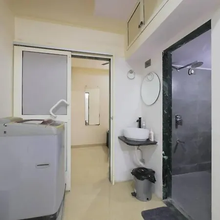 Apartment Solace - 1 Bhk - Walk Away From Carter Road Mumbai