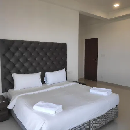 Apartment Maxxvalue Chandivali