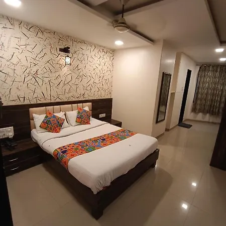 Adore Palace Lodge