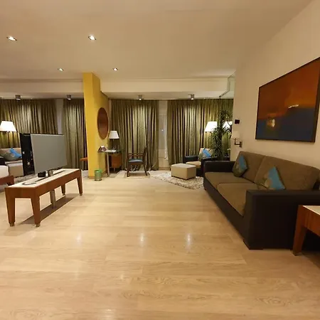 Hotel Mirage Hotel, International Airport 4*