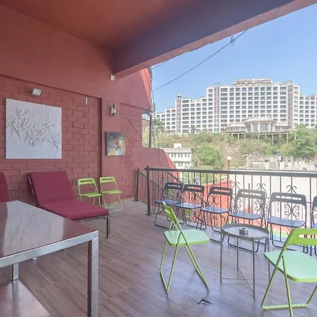 4 Star Regal Villa *