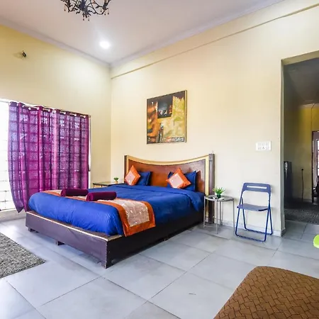4 Star Regal Villa Mumbai