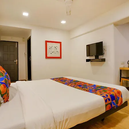 Hotel Fabexpress Highway Residency 3*