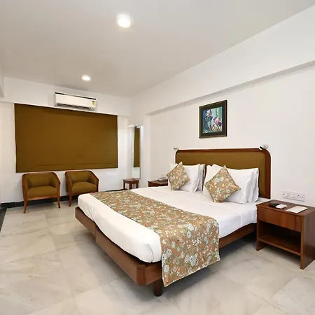 Hotel Parle International