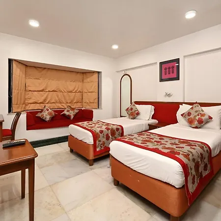 Hotel Parle International