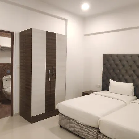 Maxxvalue Chandivali Apartment