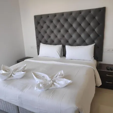Maxxvalue Chandivali Apartment
