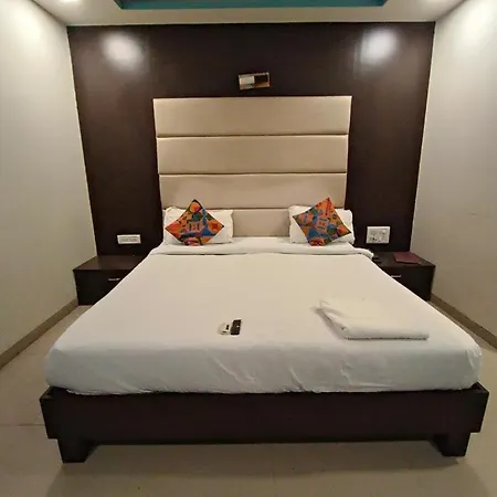 Adore Palace Lodge