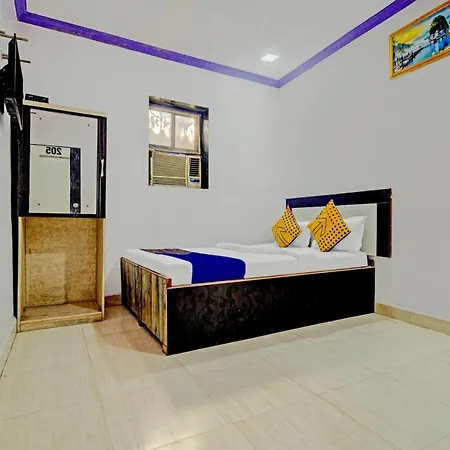 Hotel Spot On Grand Skylight Near Chhatrapati Shivaji International Airport Mumbai