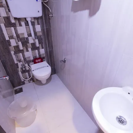 Oyo 1088 Golden Sagar Hotel Mumbai