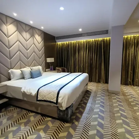 Hotel Highway Andheri East