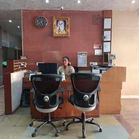 Hotel Highway Andheri East